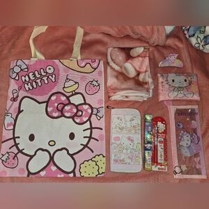 Hello Kitty Pink and White Key & Card Holder Set